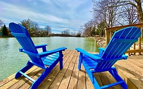 Creekside Cottage - Kayak, Sup, Fishing, Game Room, Steps To The Beach